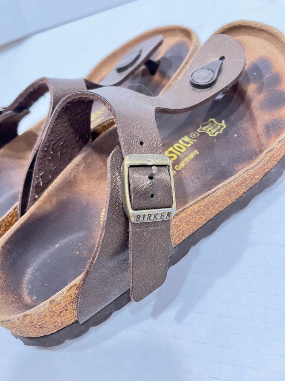 Birkenstock Gizeh Brown Leather Toe-Post Sandals with Buckle 36 - Picture 8 of 8